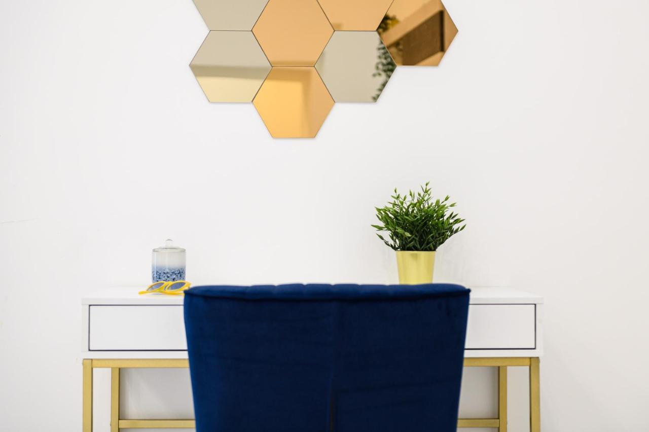 Magical Botanic-Charming Apartment Naples Luaran gambar