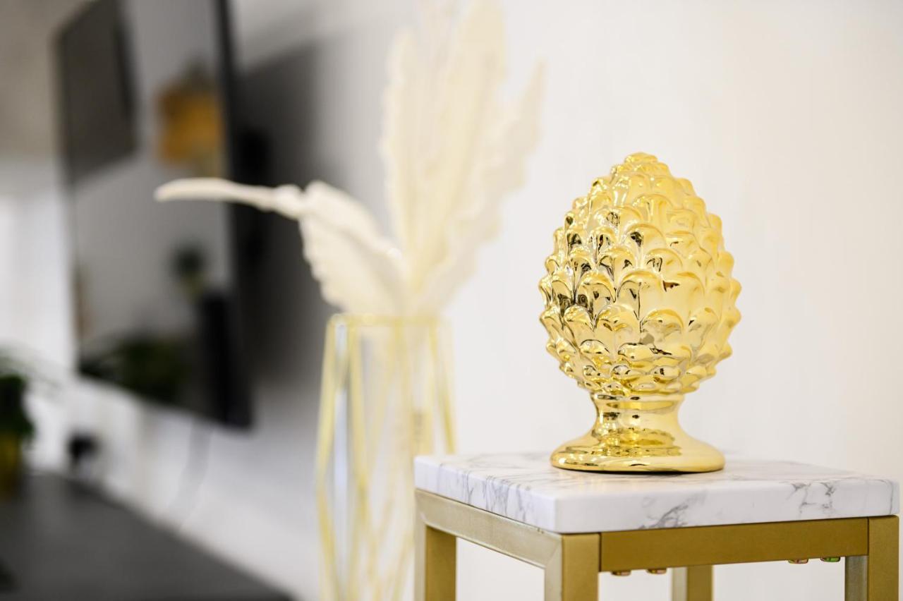 Magical Botanic-Charming Apartment Naples Luaran gambar