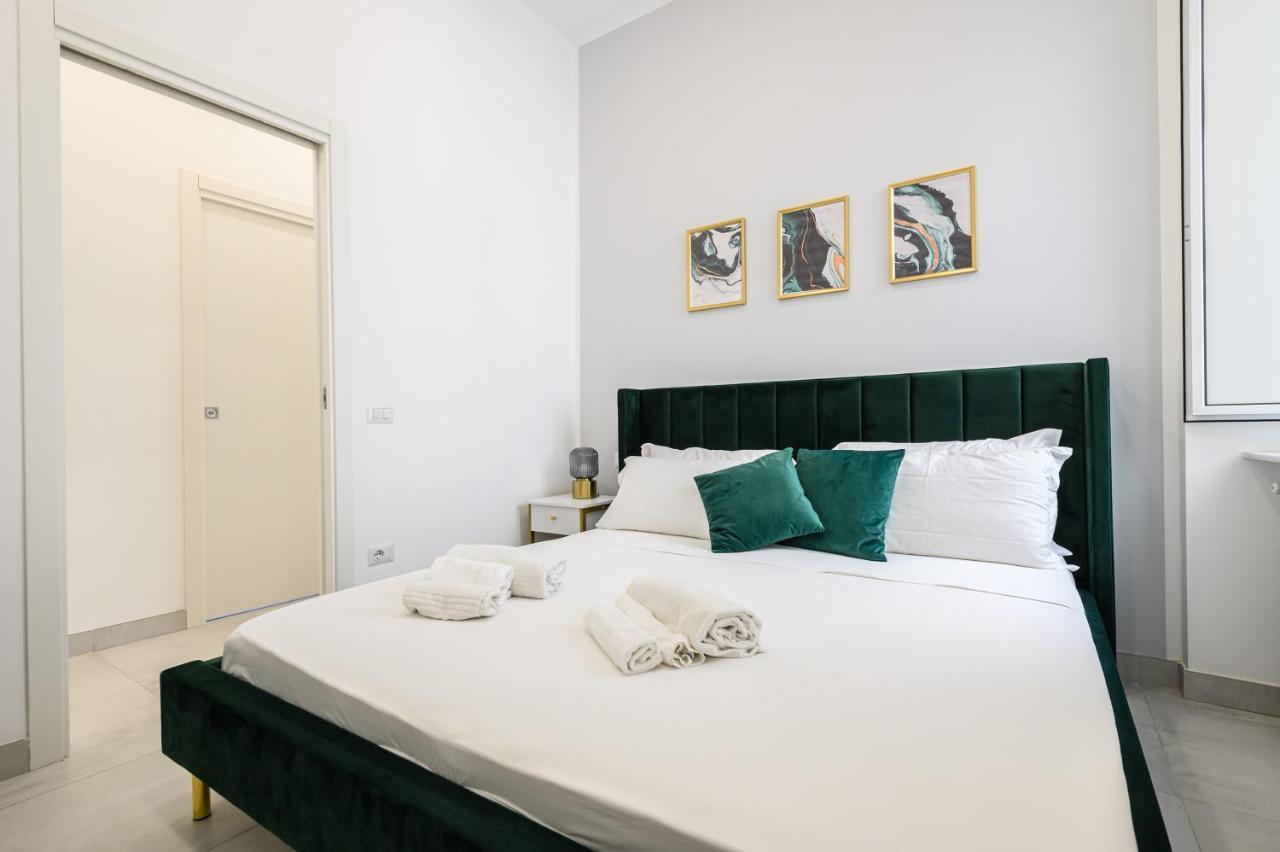 Magical Botanic-Charming Apartment Naples Luaran gambar