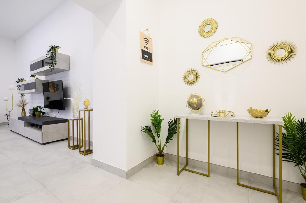 Magical Botanic-Charming Apartment Naples Luaran gambar